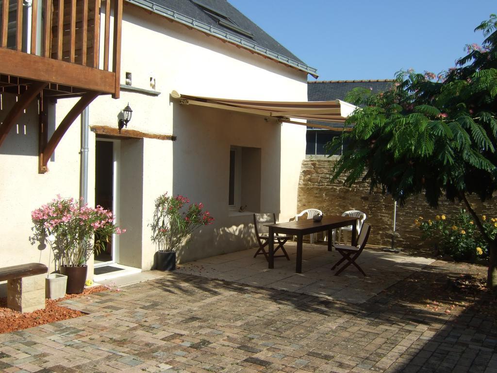 Les Escargots Bed and Breakfast Vauchrétien Exterior foto