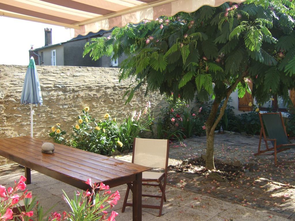 Les Escargots Bed and Breakfast Vauchrétien Exterior foto