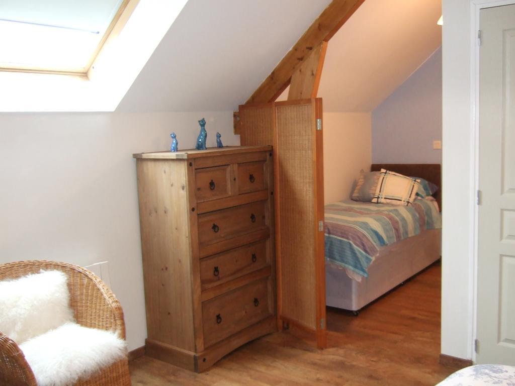 Les Escargots Bed and Breakfast Vauchrétien Habitación foto